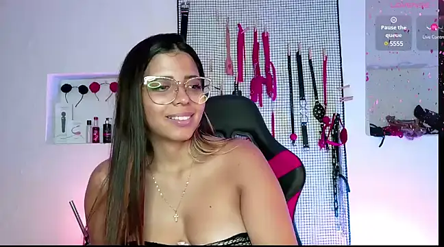 Megaan Greey online show from January 13, 2:39 am