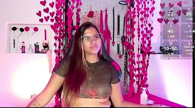 Megaan Greey online show from February 13, 11:04 pm