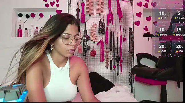 Megaan Greey online show from March 6, 1:37 am