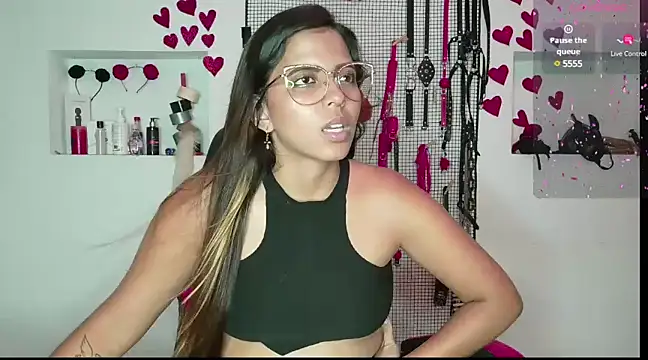 Megaan Greey online show from March 13, 10:32 pm