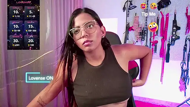 Megaan Greey online show from September 18, 7:38 pm