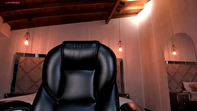 KatieNolan 1 online show from October 12, 9:14 pm