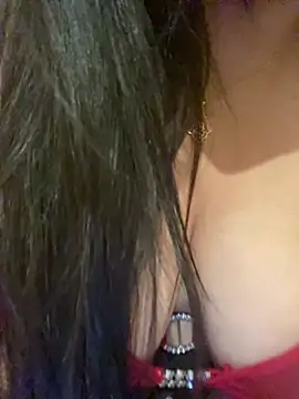 Snapshot of Cameelia chatting on November 16, 12:38 am Cameelia online show from November 16, 12:38 am