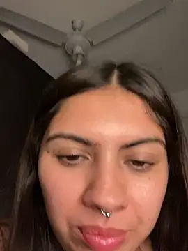 Argentiiniita online show from October 7, 1:25 am