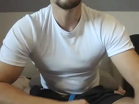 LoveEveryWet online show from October 31, 8:59 am