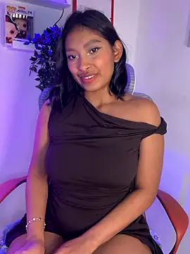 Isabella fasilier online show from January 11, 1:32 am