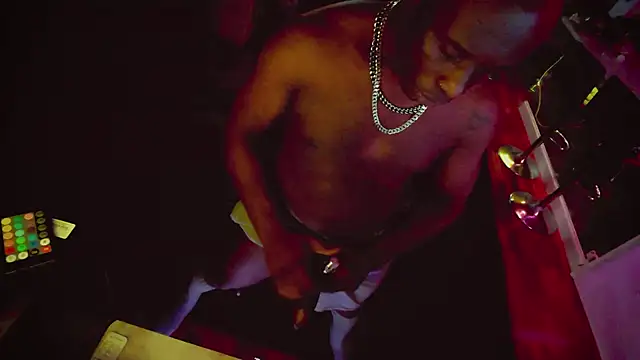 Pressure69mee online show from February 2, 12:13 pm