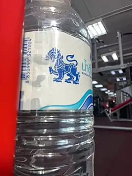 luv2masterb8247 online show from December 17, 2:12 am