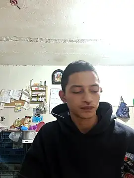 Snapshot of Antres25 chatting on January 9, 4:15 am Antres25 online show from January 9, 4:15 am