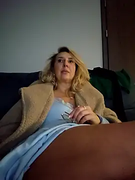 MariaRichi  online show from December 19, 8:05 pm