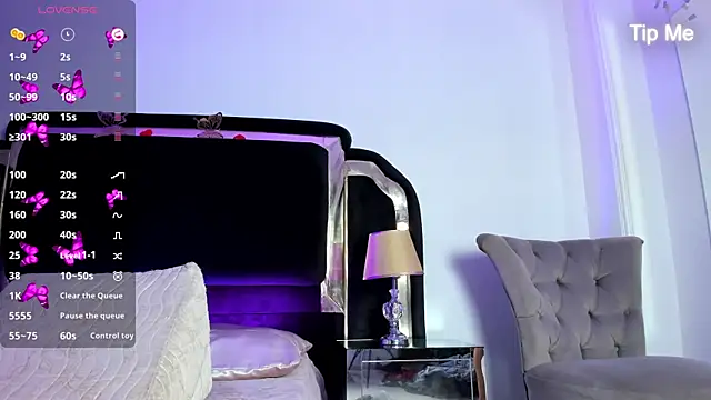 ShainaBonne online show from February 20, 1:46 am