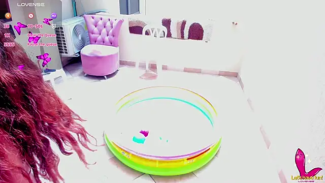 ShainaBonne online show from September 17, 3:57 pm