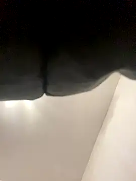 Gya Rue online show from November 17, 8:25 pm