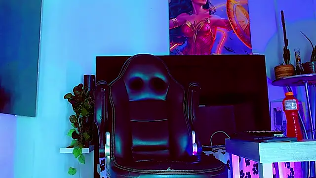 HannibalLester online show from November 27, 4:36 am