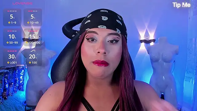 Emili Roux online show from March 10, 4:56 pm