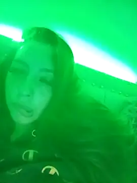 sadashi moon  online show from November 9, 6:33 am