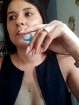 elena jonees online show from February 21, 6:48 pm
