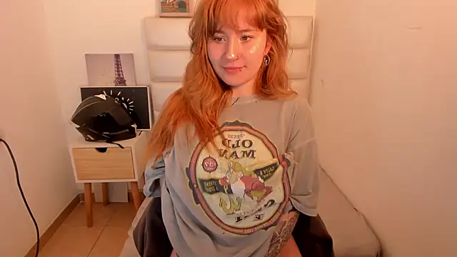 Meleena Fox online show from April 15, 4:58 pm