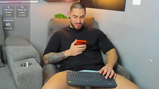 Giorgio-Leone online show from February 28, 2:56 am