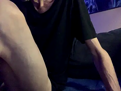 Bula94193 online show from January 5, 7:39 pm