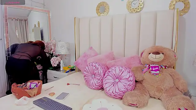 evangelin ts online show from March 23, 1:59 pm