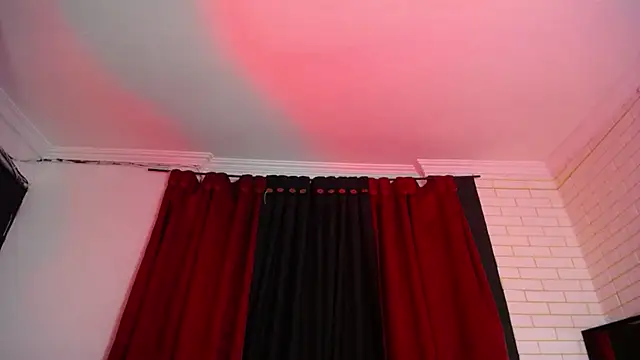 Snapshot of NYX1126 chatting on February 3, 11:37 am NYX1126 online show from February 3, 11:37 am