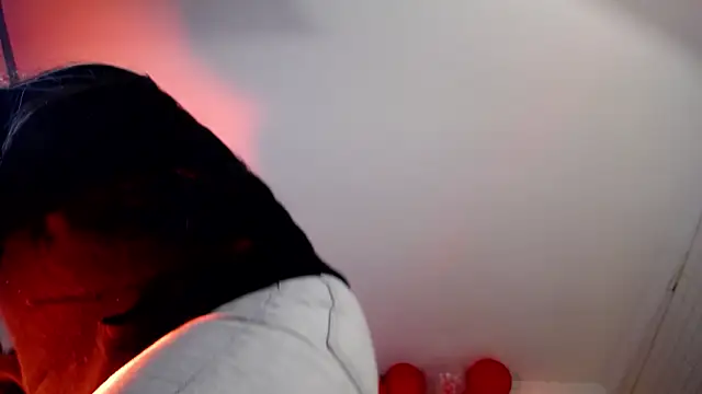 Snapshot of NYX1126 chatting on February 9, 11:36 am NYX1126 online show from February 9, 11:36 am