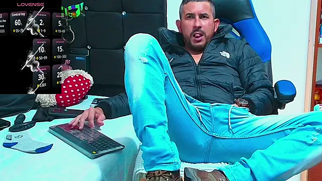 Yeol King online show from April 10, 8:02 pm