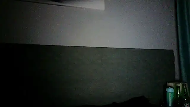 Snapshot of ElizaaXO chatting on December 31, 11:39 pm ElizaaXO online show from December 31, 11:39 pm