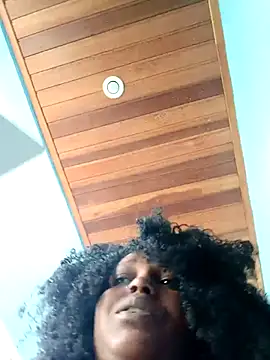 Snapshot of annybarros21 chatting on September 19, 11:44 am annybarros21 online show from September 19, 11:44 am