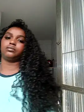 annybarros21 online show from March 12, 7:09 pm