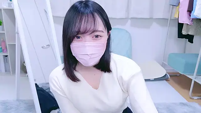 Snapshot of Yurie_ chatting on December 21, 2:09 am Yurie online show from December 21, 2:09 am