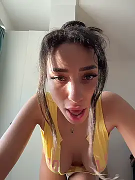 GinaValentinna online show from April 6, 3:35 pm