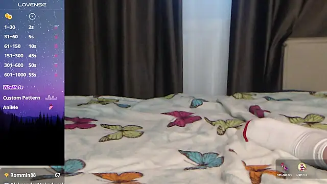 -LauraGold- online show from February 21, 2:06 am