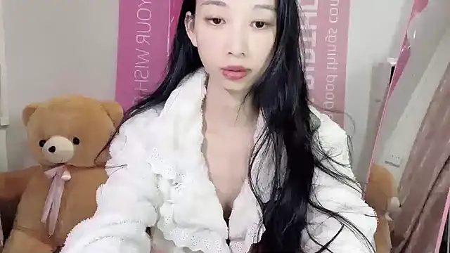 Lili-2 online show from December 7, 1:29 pm