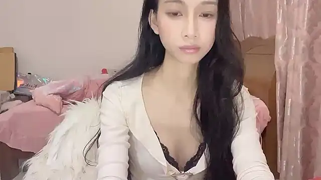 Lili-2 online show from March 9, 4:00 pm