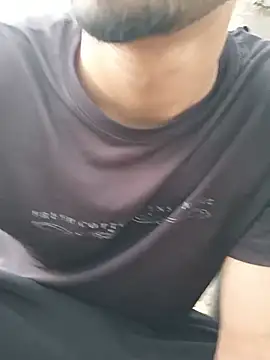 Snapshot of Piyush_2024 chatting on July 20, 1:42 am Piyush 2024 online show from July 20, 1:42 am
