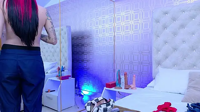 Snapshot of Derieri_D chatting on November 16, 7:30 pm Derieri D online show from November 16, 7:30 pm