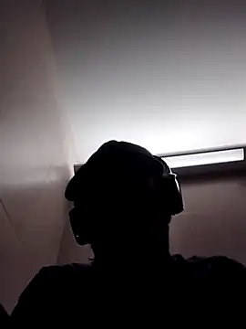 axelongshaft69 online show from December 19, 8:27 pm