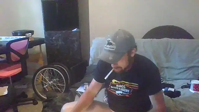 axelongshaft69 online show from August 5, 1:41 am
