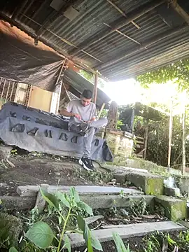 Jestebanano online show from March 20, 1:49 pm