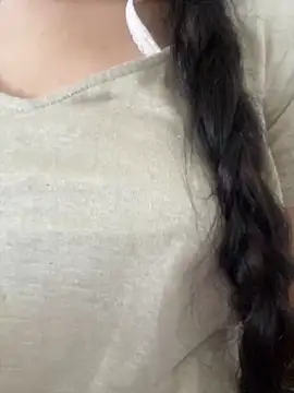 Snapshot of Lina-lolo chatting on December 1, 4:40 pm Lina-lolo online show from December 1, 4:40 pm
