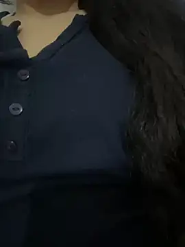 Snapshot of Lina-lolo chatting on December 28, 5:25 pm Lina-lolo online show from December 28, 5:25 pm