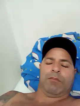 Snapshot of Marciogrei chatting on February 18, 10:14 pm Marciogrei online show from February 18, 10:14 pm