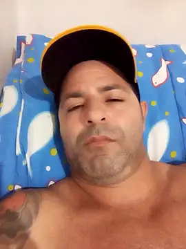 Snapshot of Marciogrei chatting on February 28, 1:15 am Marciogrei online show from February 28, 1:15 am