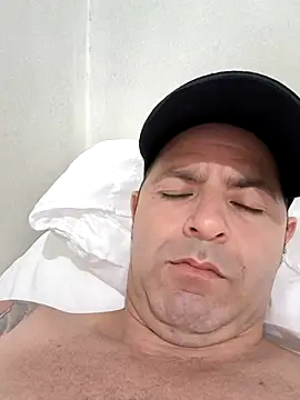 Snapshot of Marciogrei chatting on October 23, 9:46 pm Marciogrei online show from October 23, 9:46 pm