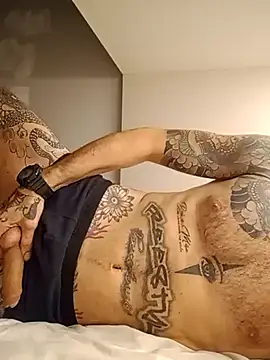 Snapshot of rolesexy chatting on January 29, 3:01 am rolesexy online show from January 29, 3:01 am