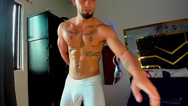 MattDevon online show from November 7, 6:52 pm