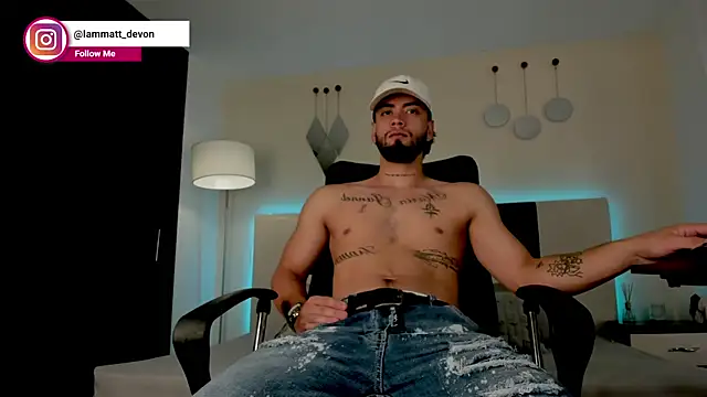 MattDevon online show from December 4, 4:11 am