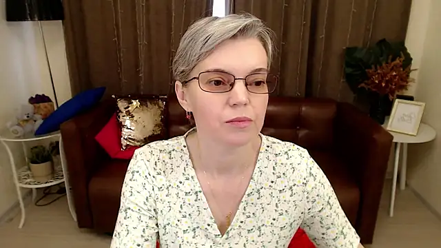 Snapshot of Cutie_Erikaa1 chatting on March 15, 5:30 am Cutie Erikaa1 online show from March 15, 5:30 am